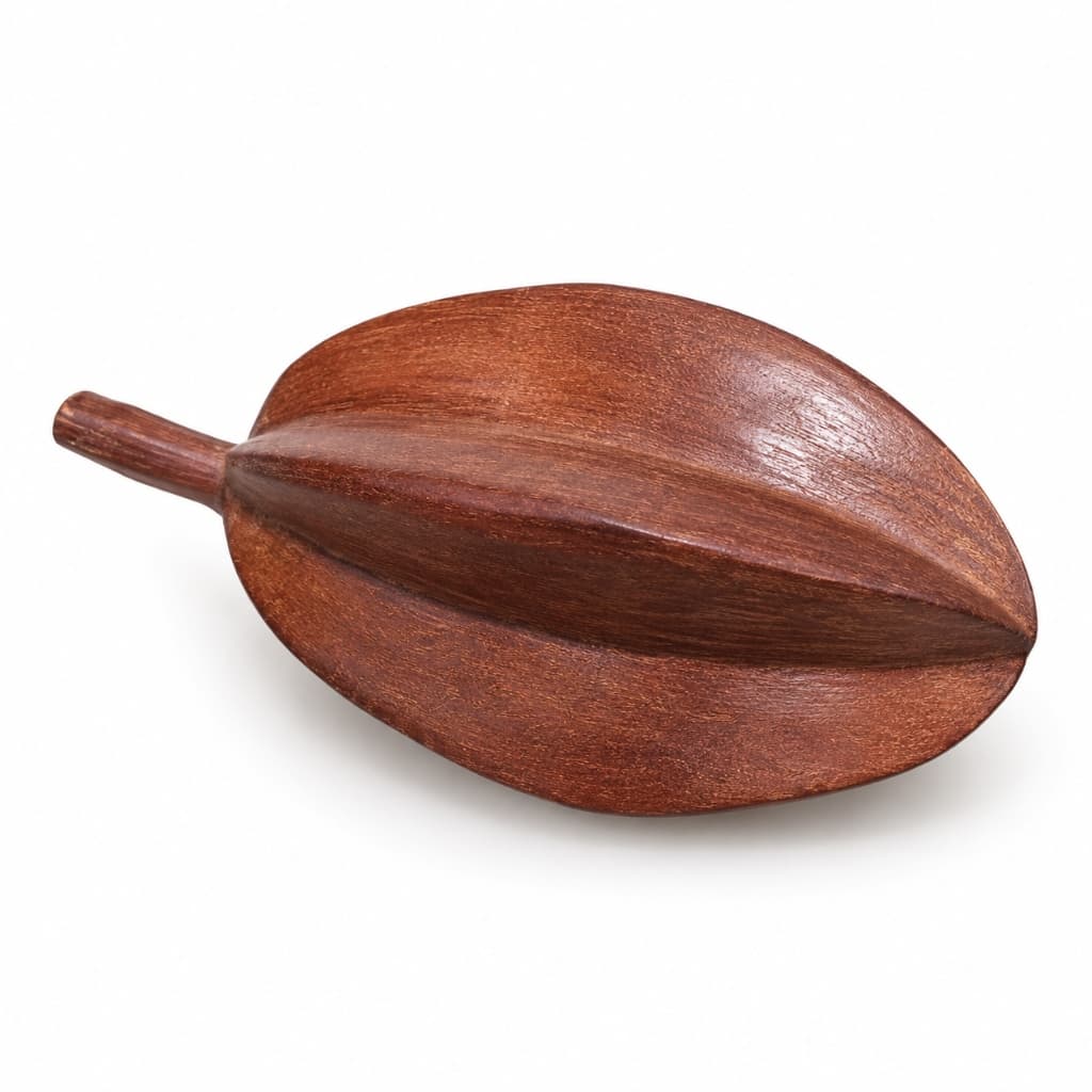Carambola decorativa artesanal em madeira escura